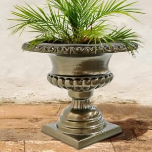 Coupe à fleurs en métal vieilli