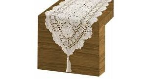 Chemin de table en dentelle