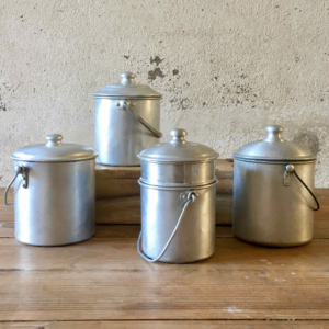 Pot de cantine en zinc