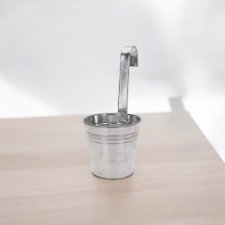 Pot avec accroche en zinc